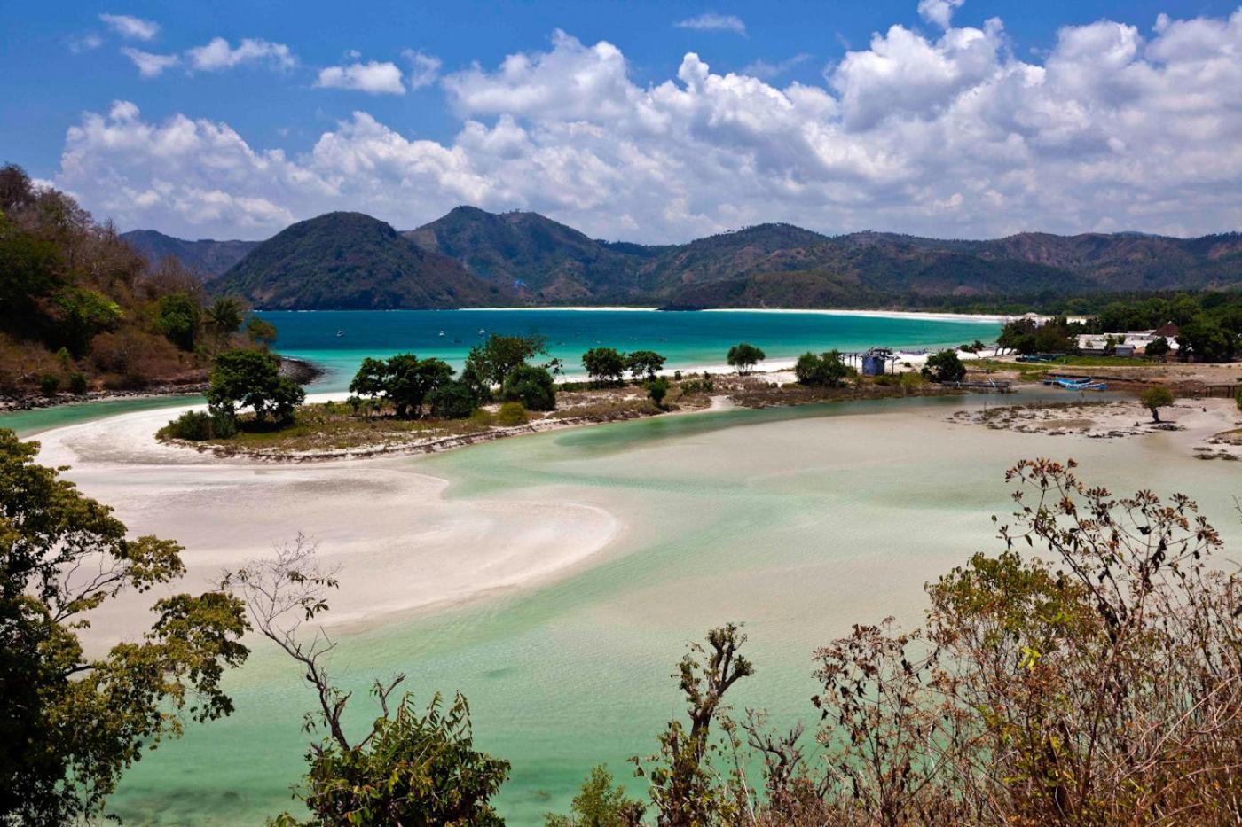 Dunia Lombok - Villas With Ocean View Селонг-Беланак Экстерьер фото